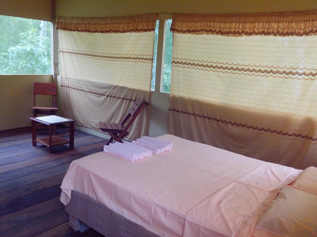 Amazon Queen Lodge Mazán Zimmer foto